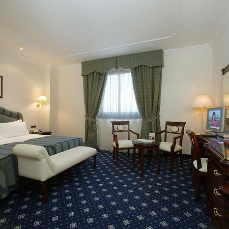 Tiberio Palace Hotel Νάπολη Εξωτερικό φωτογραφία
